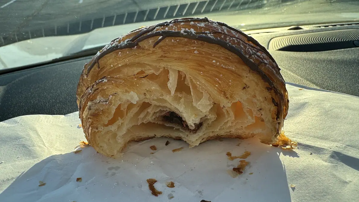 Taggar Sweet Centre – patisserie in West Bromwich town centre